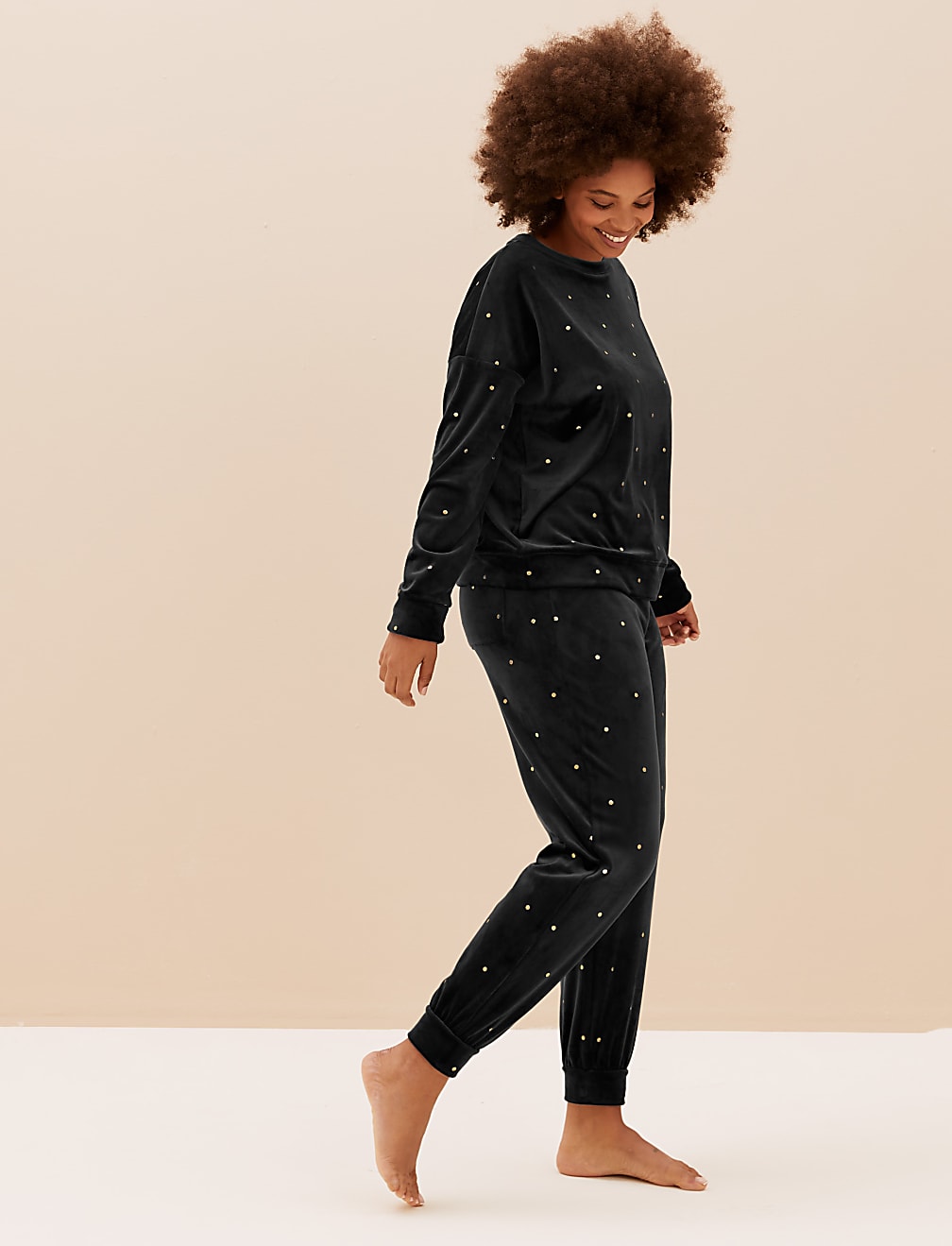 Flexifit™ Velour Foil Spot Lounge Top