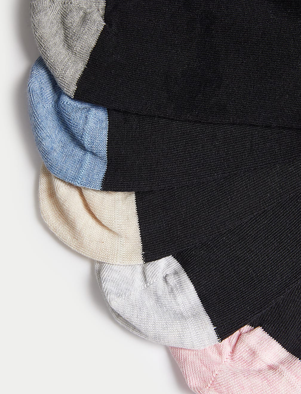 5pk Cotton Rich Seamless Toes Ankle High Socks