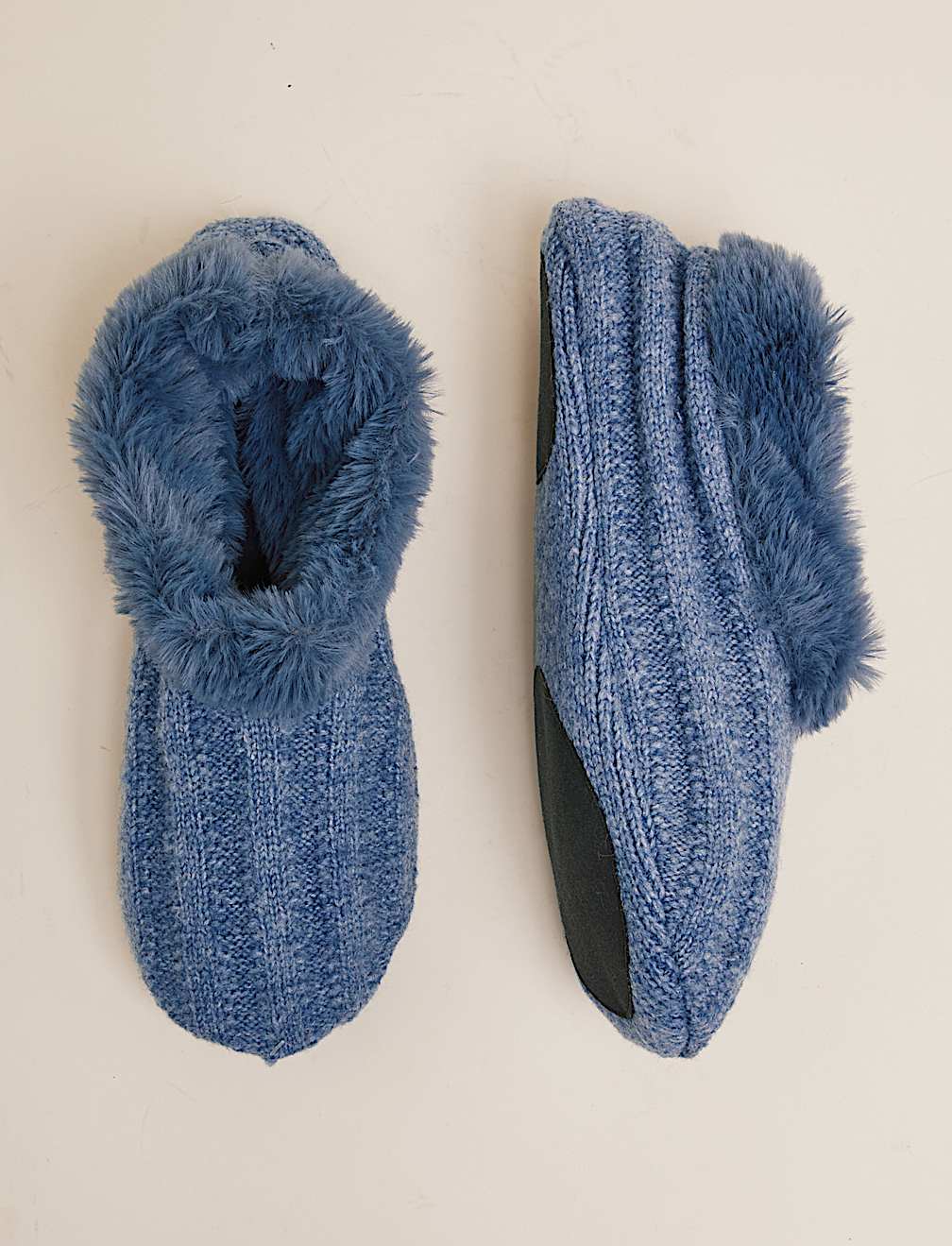 Ribbed Short Bootie Slipper Socks
