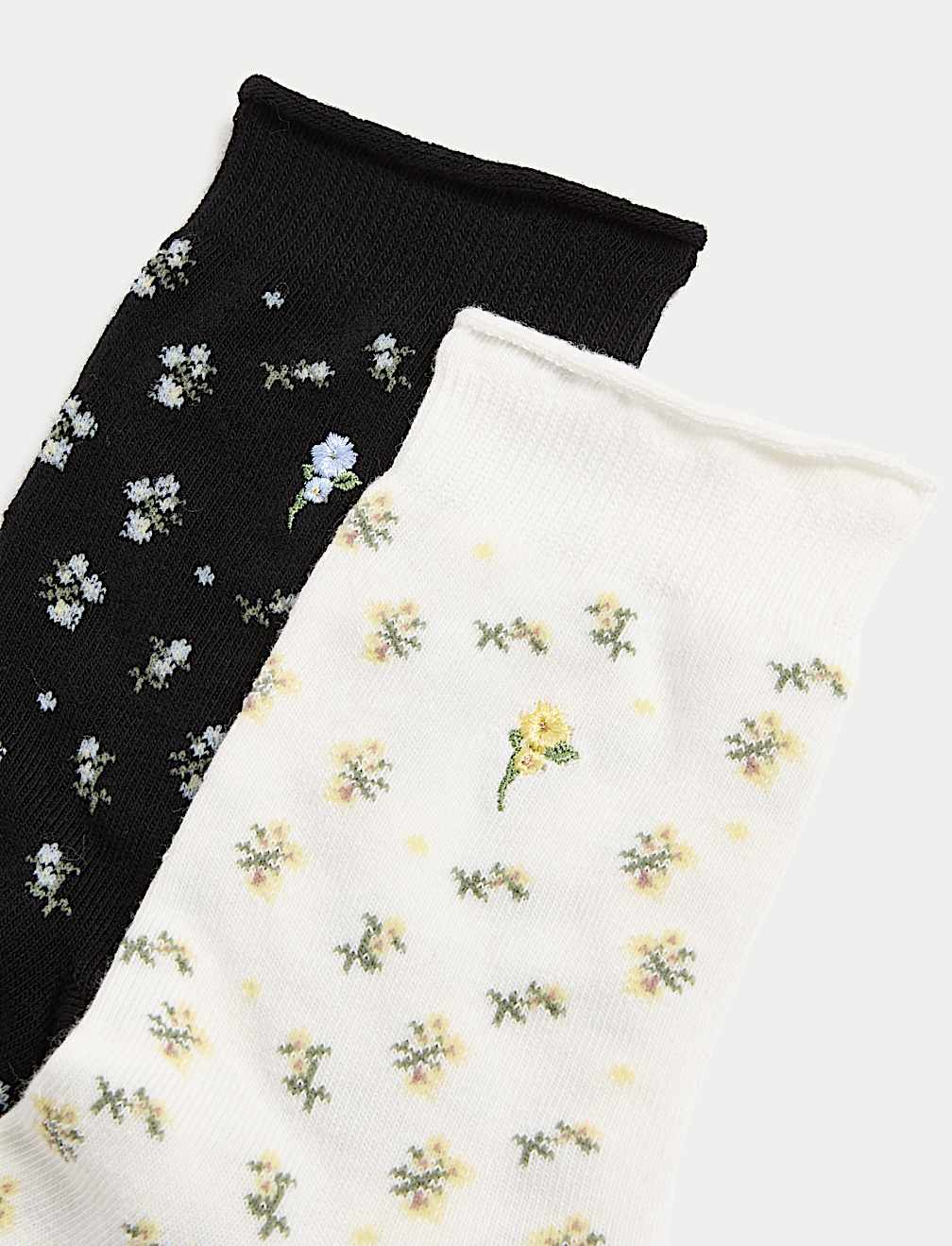 2pk Cotton Rich Floral Crew Socks