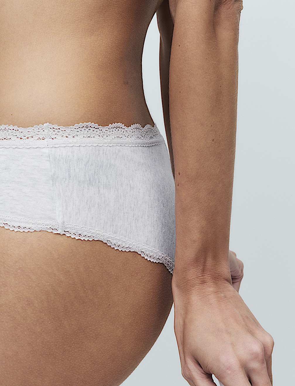 3pk Cotton Rich Hipster Knickers