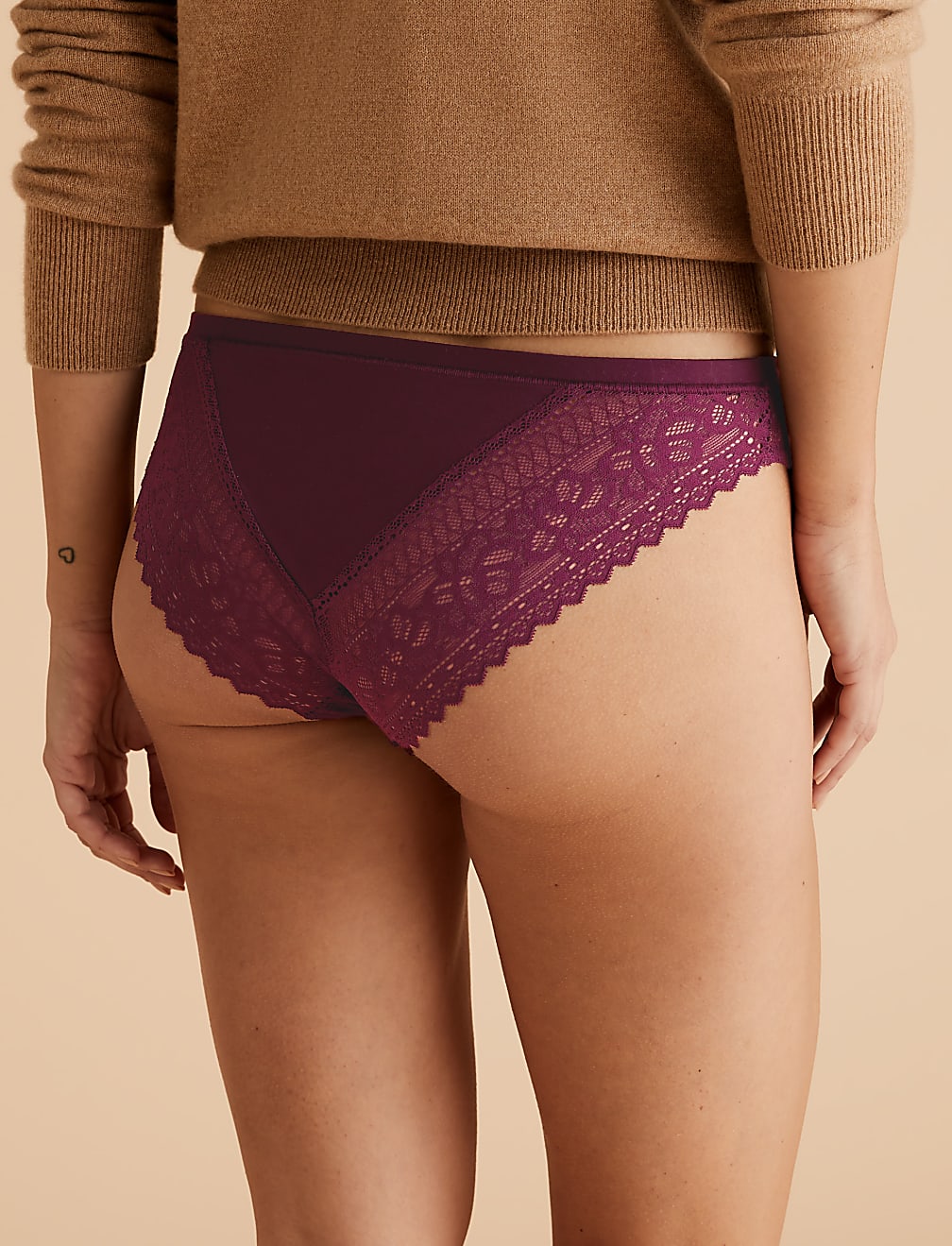 Sumptuously Soft™ Lace Brazilian Knickers