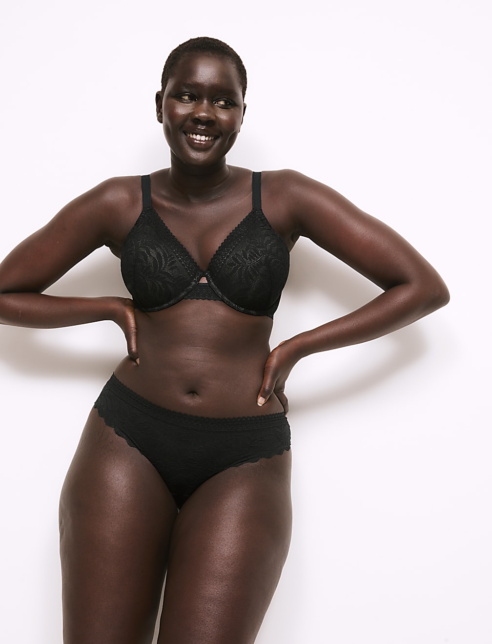 3pk Flexifit™ Lace Brazilian Knickers