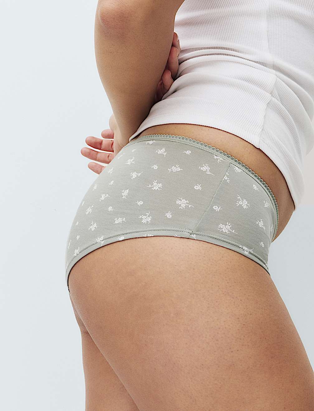 5pk Cotton Rich Lycra&reg; Low Rise Shorts