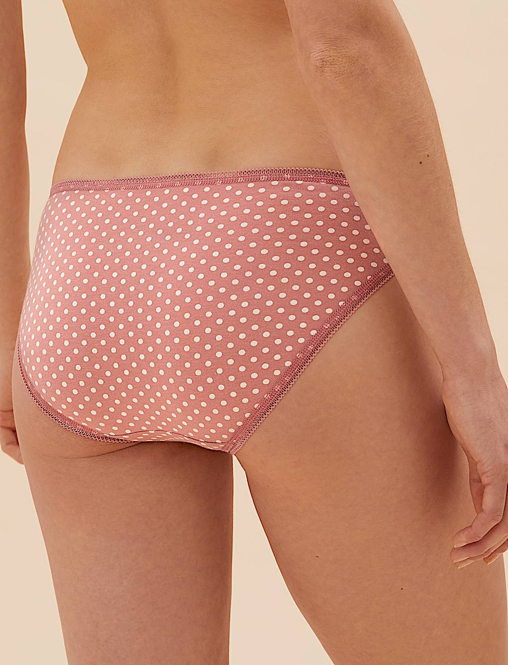5pk Cotton Lycra&trade; Low Rise Bikini Knickers