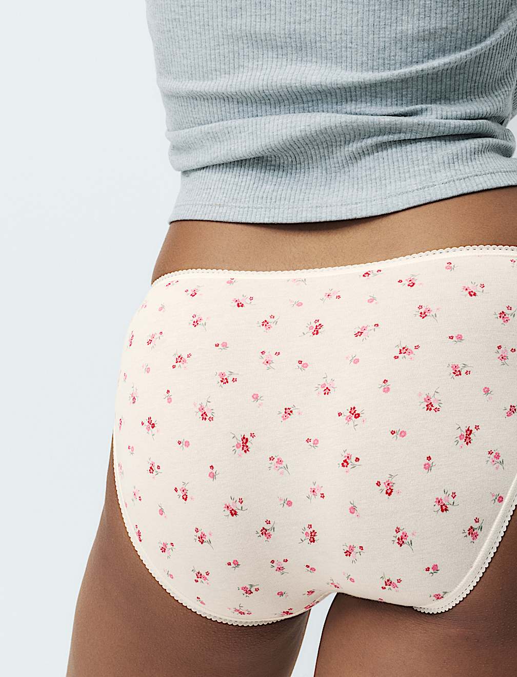 5pk Cotton Lycra&trade; High Leg Knickers