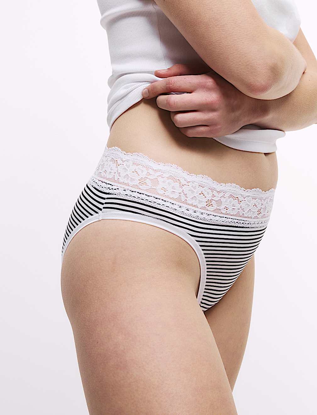 5pk Cotton Rich Printed High Leg Knickers