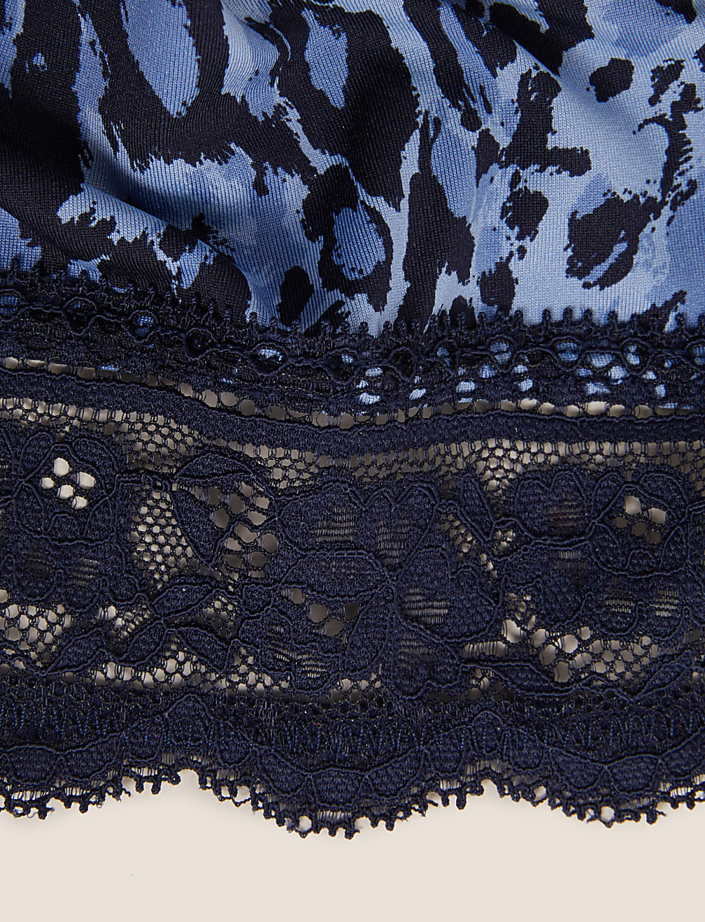 Printed Low Rise Knicker Shorts