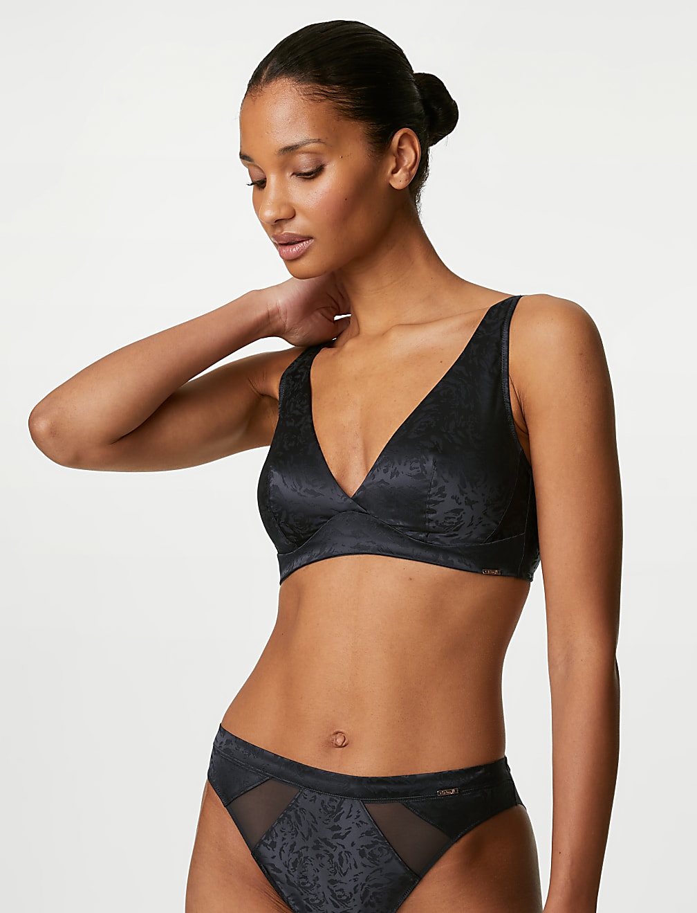 Dahlia Non Wired Bralette A-E