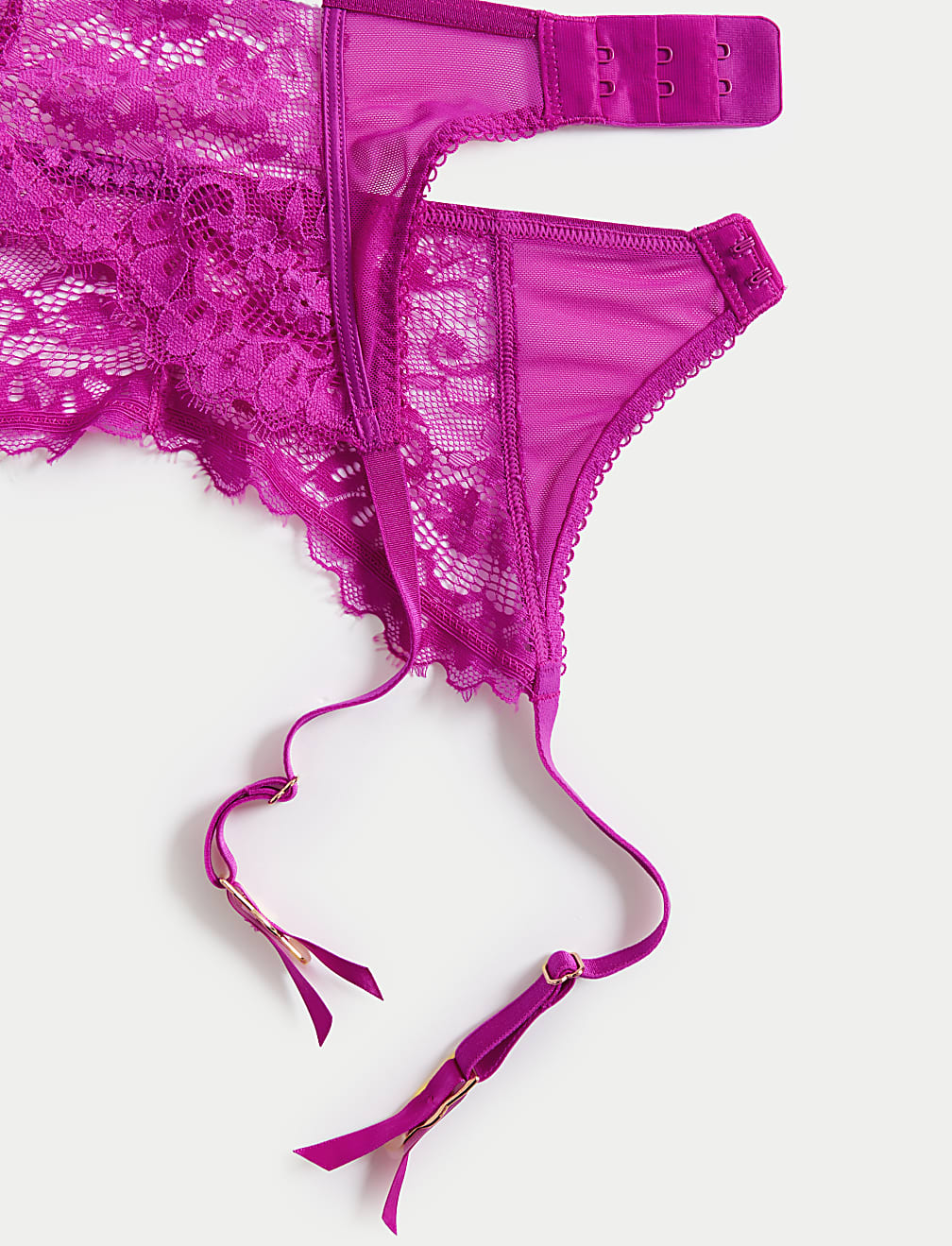 Blanca Lace Suspender