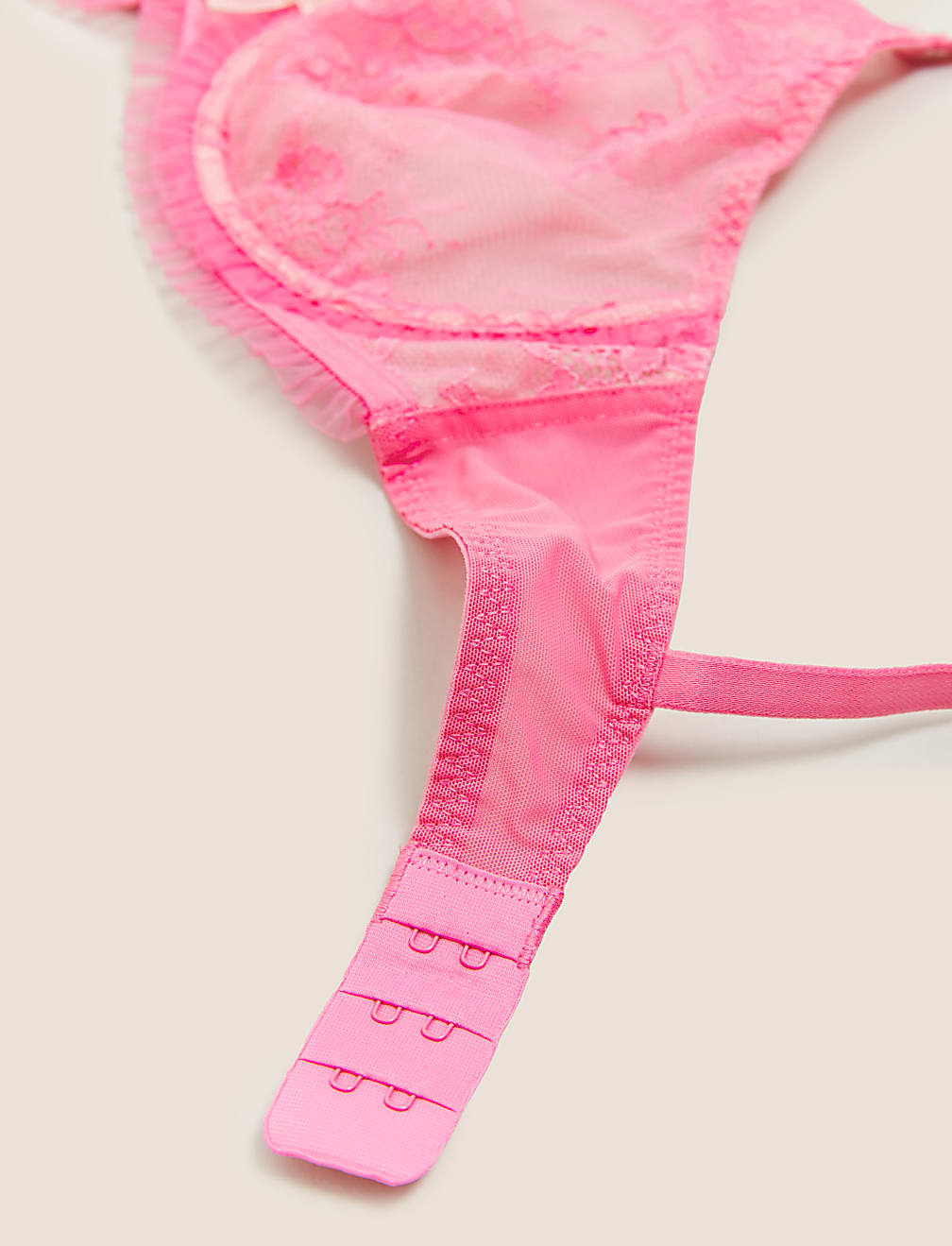 Eyelash Lace Underwired Plunge Bra B-E