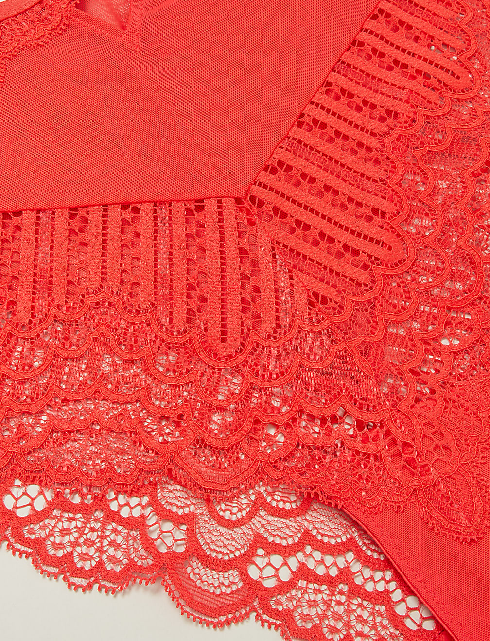 Scallop Lace High Waist Brazilian Knickers