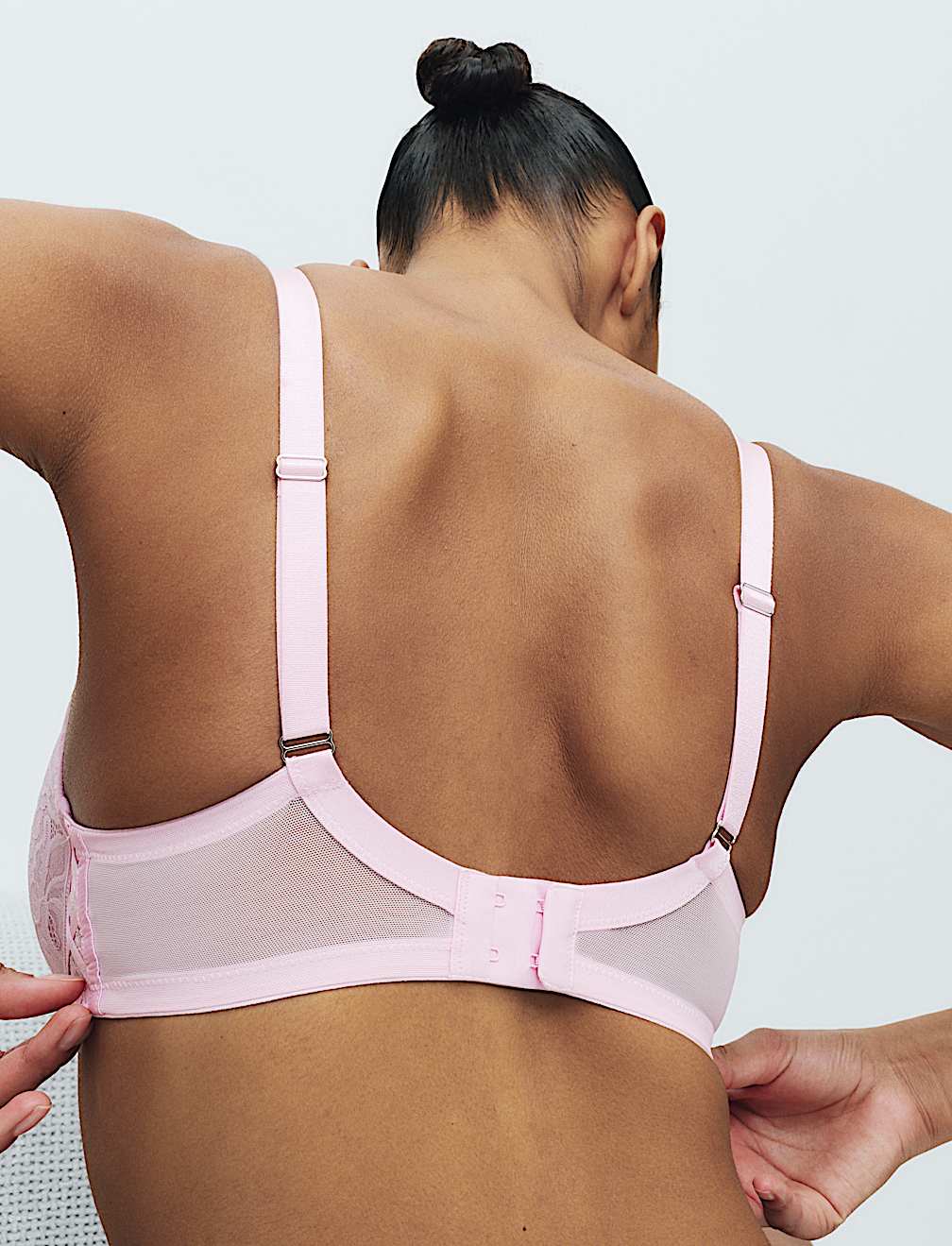 Lindy Lace Wired Plunge Bra (F-H)