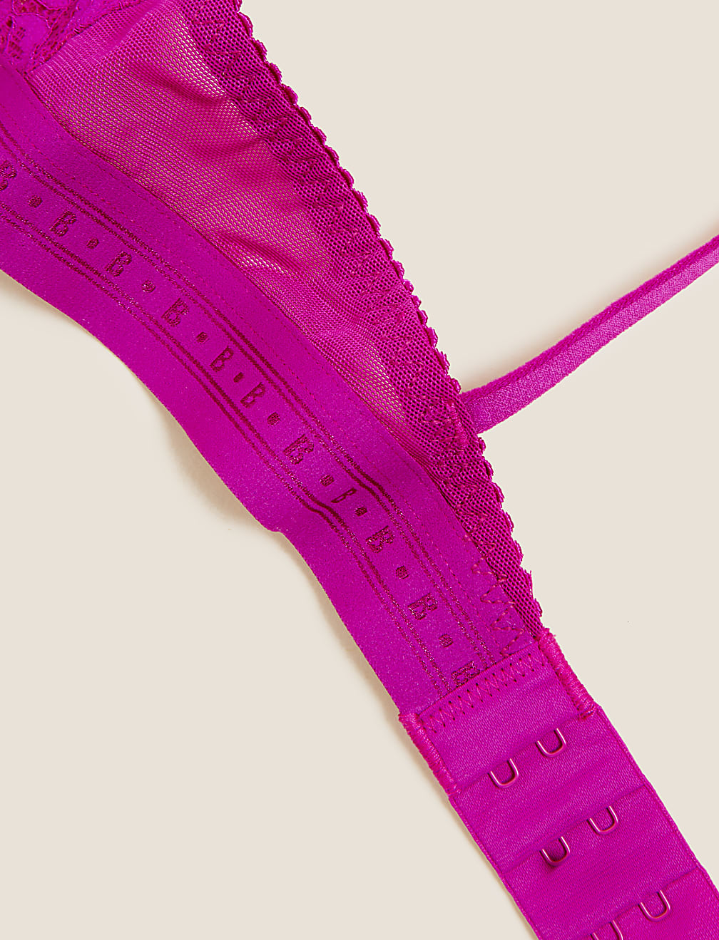 Ameli Wired Plunge Bra A-E