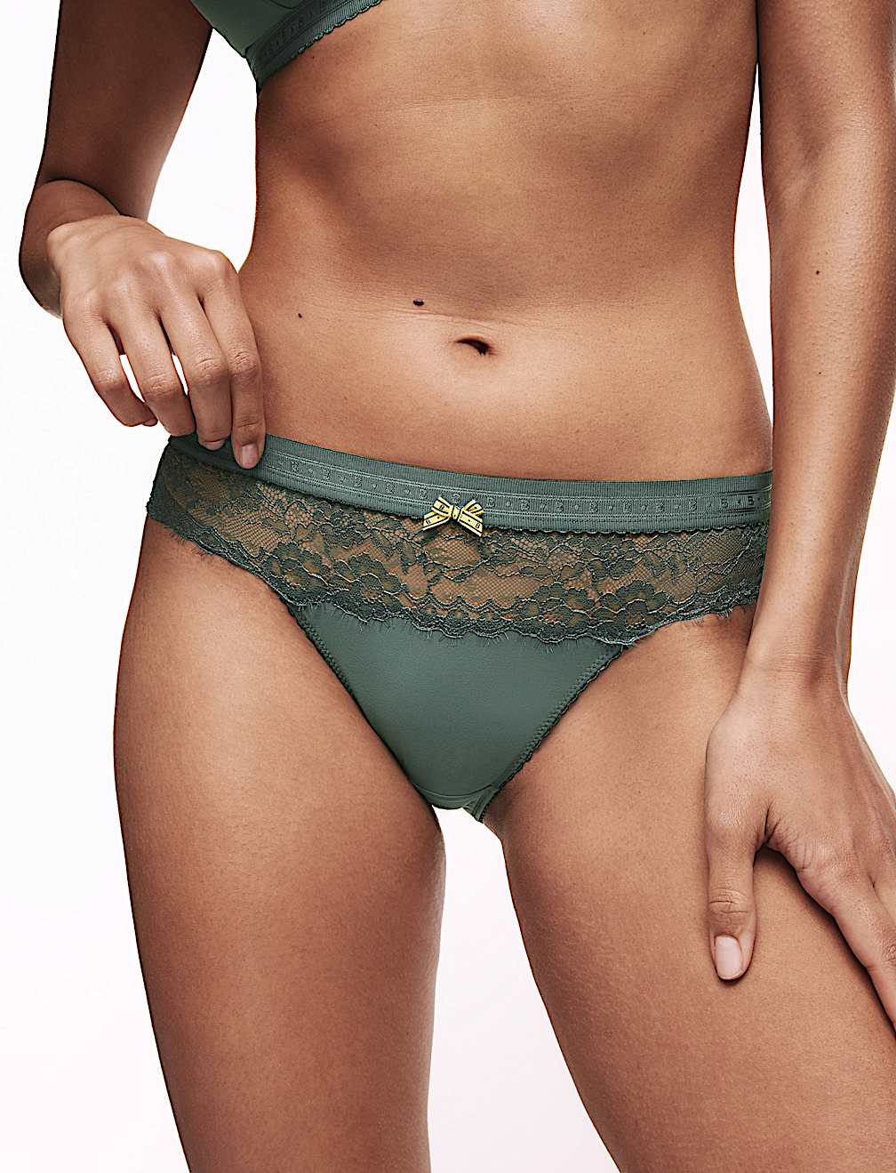 Anna Lace High Leg Knickers