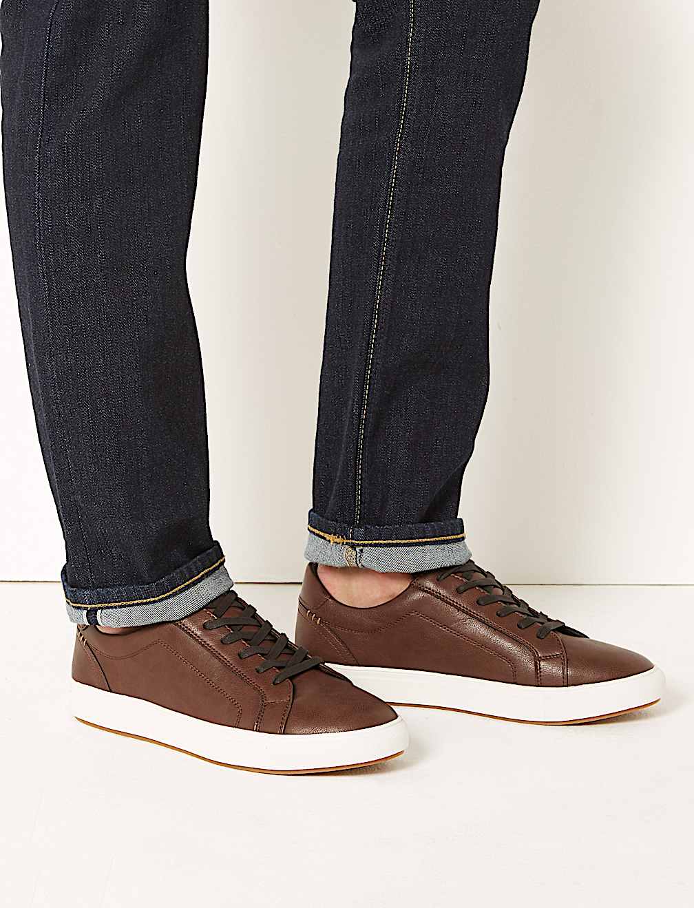 Lace-up Trainers