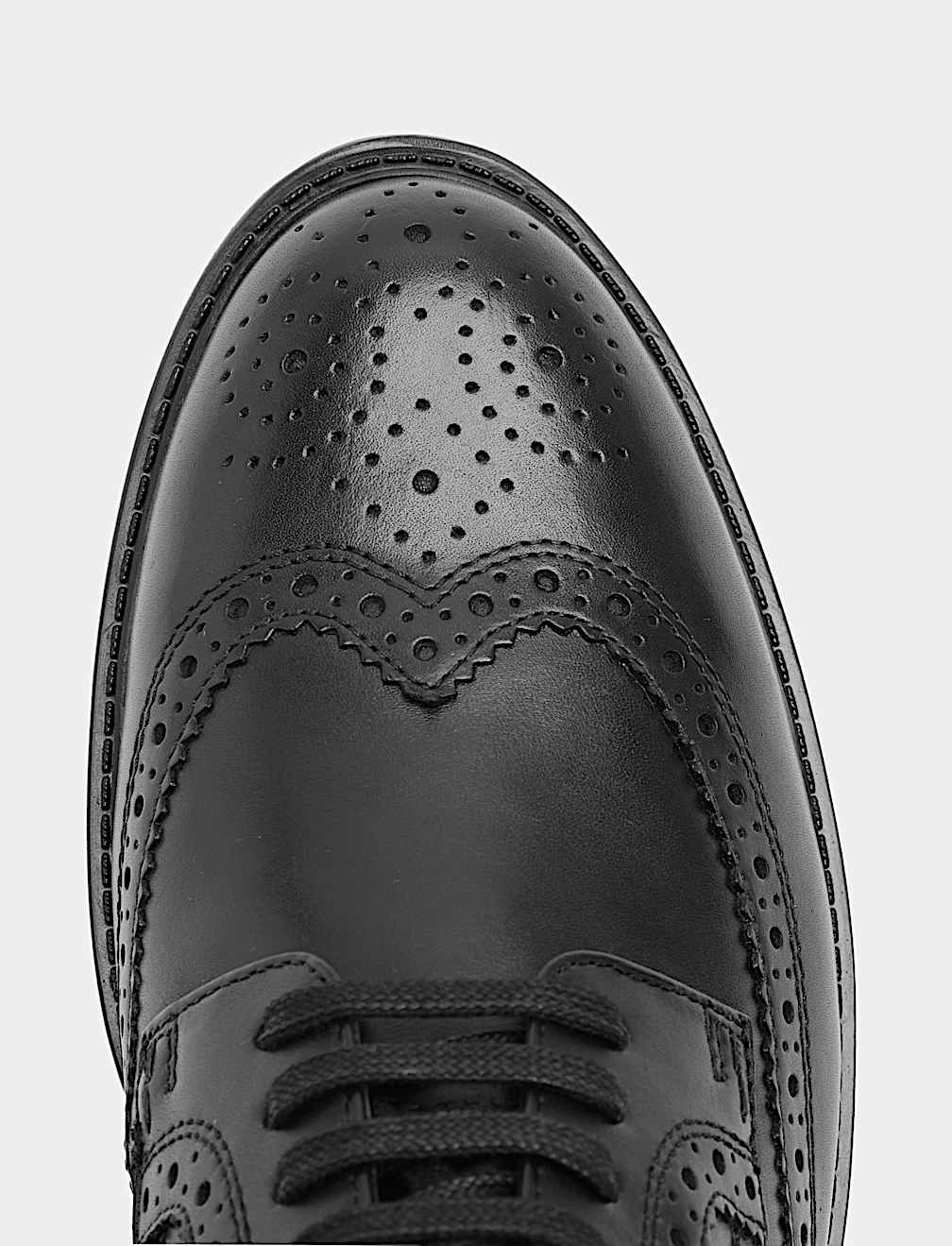 Smart Step Technology Airflex&trade; Leather Brogues