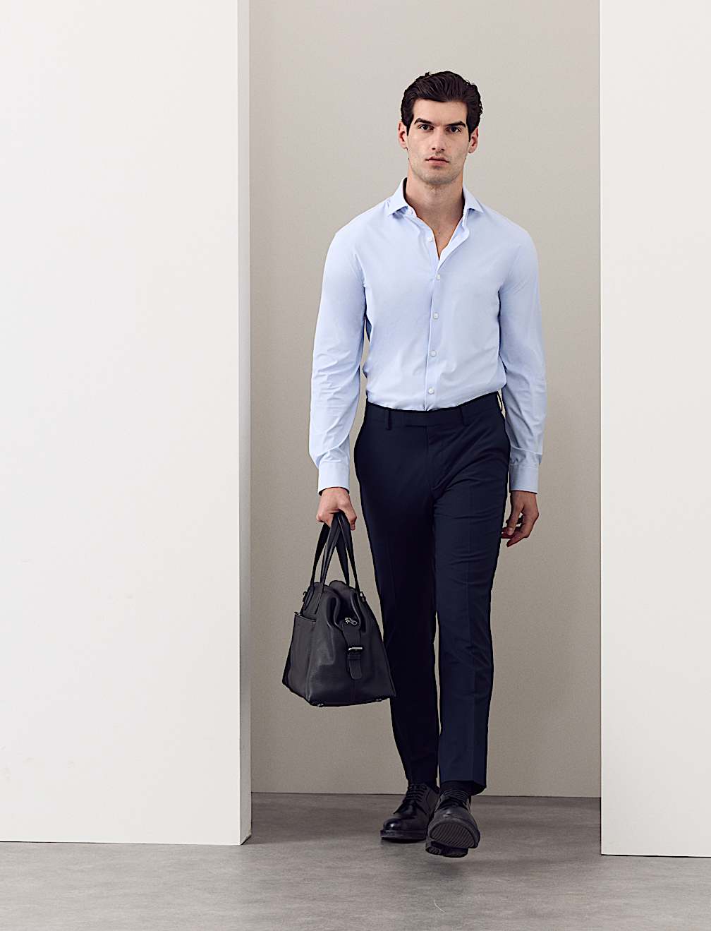 Silm Fit Stretch Performance Shirt