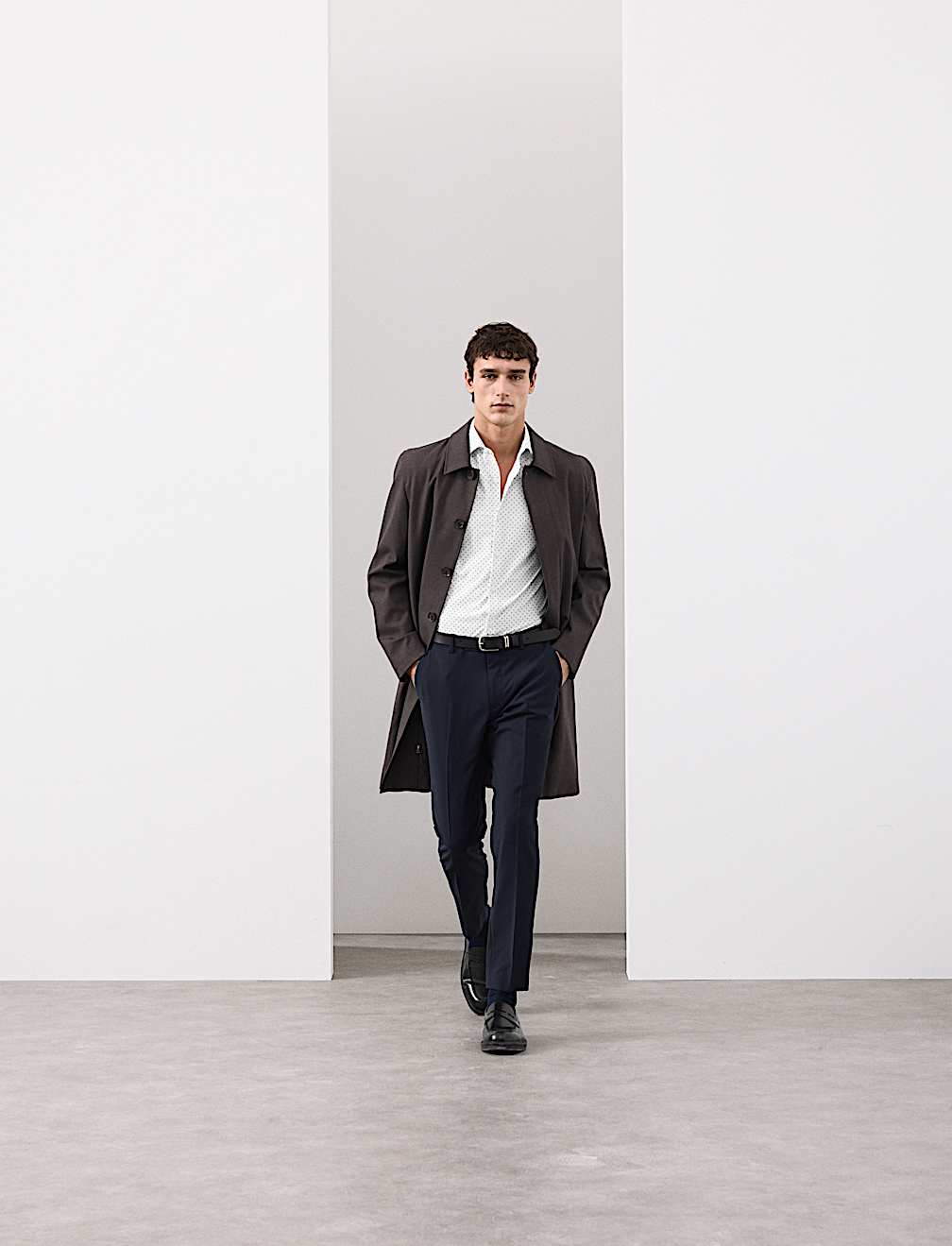 Tailored Fit Stretch Performance Printed Shirt