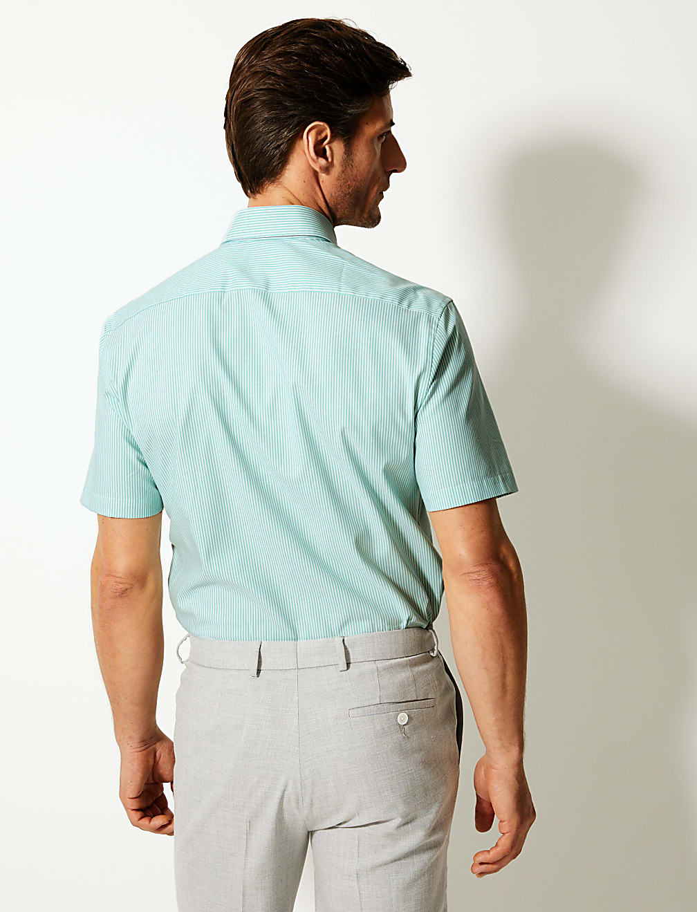 Tailored Fit Short Sleeve Oxford Shirt