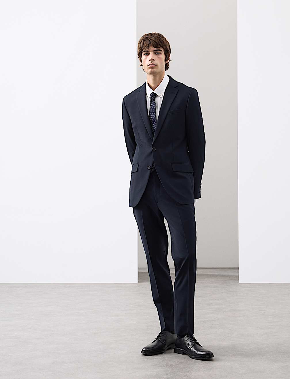 Slim Fit Performance Stretch Suit Trousers