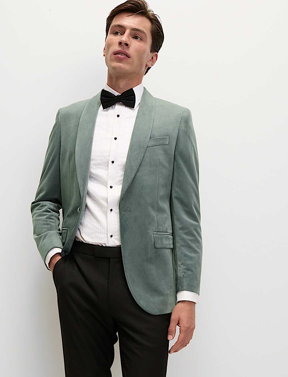 Tailored Fit Velvet Blazer