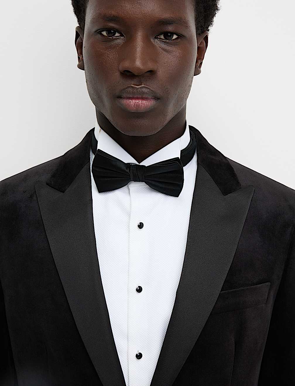 Slim Fit Velvet Tuxedo Jacket