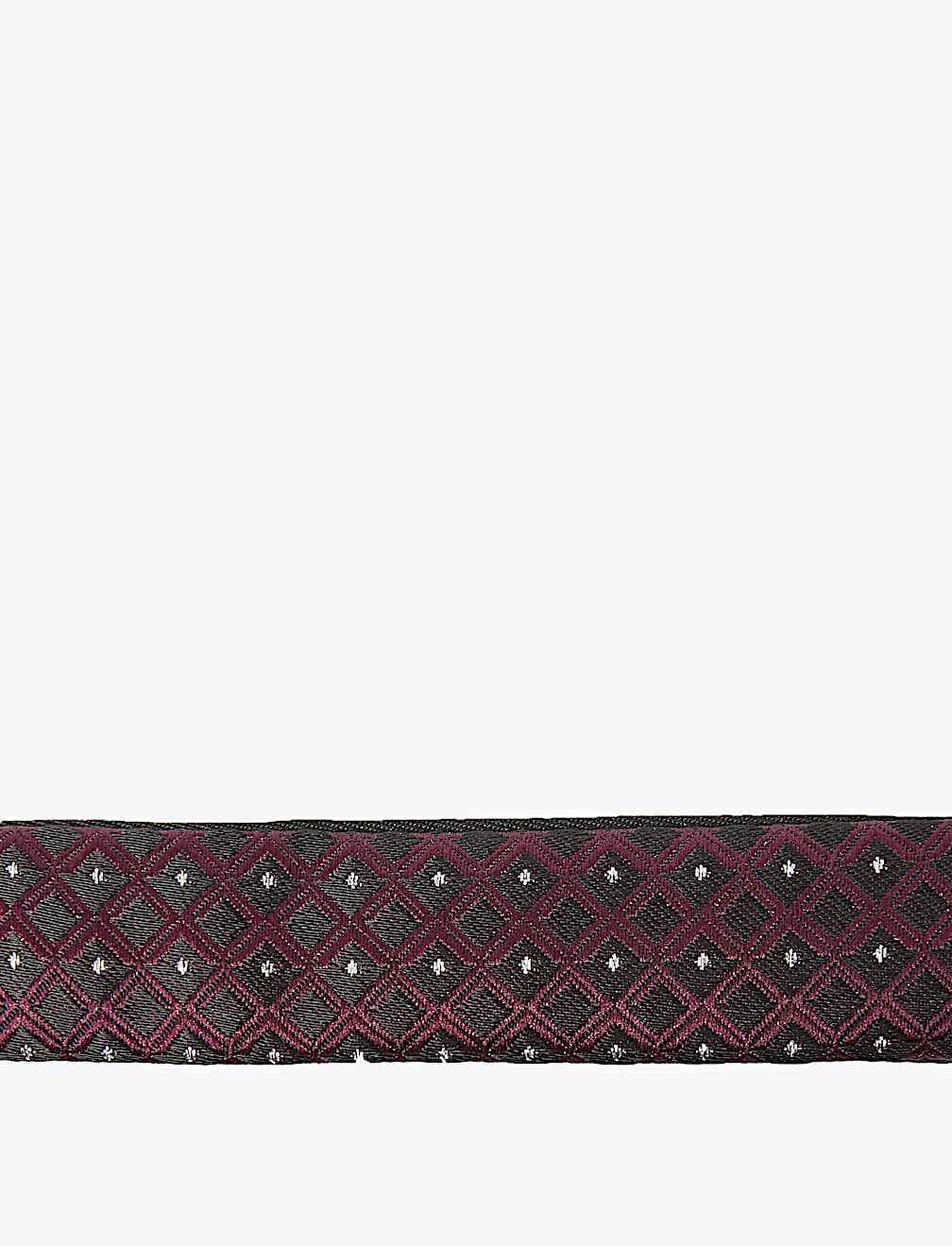 Geometric Bow Tie