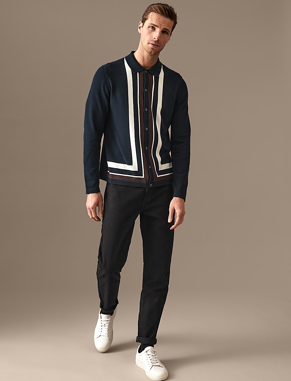 Tapered Fit Stretch Jeans