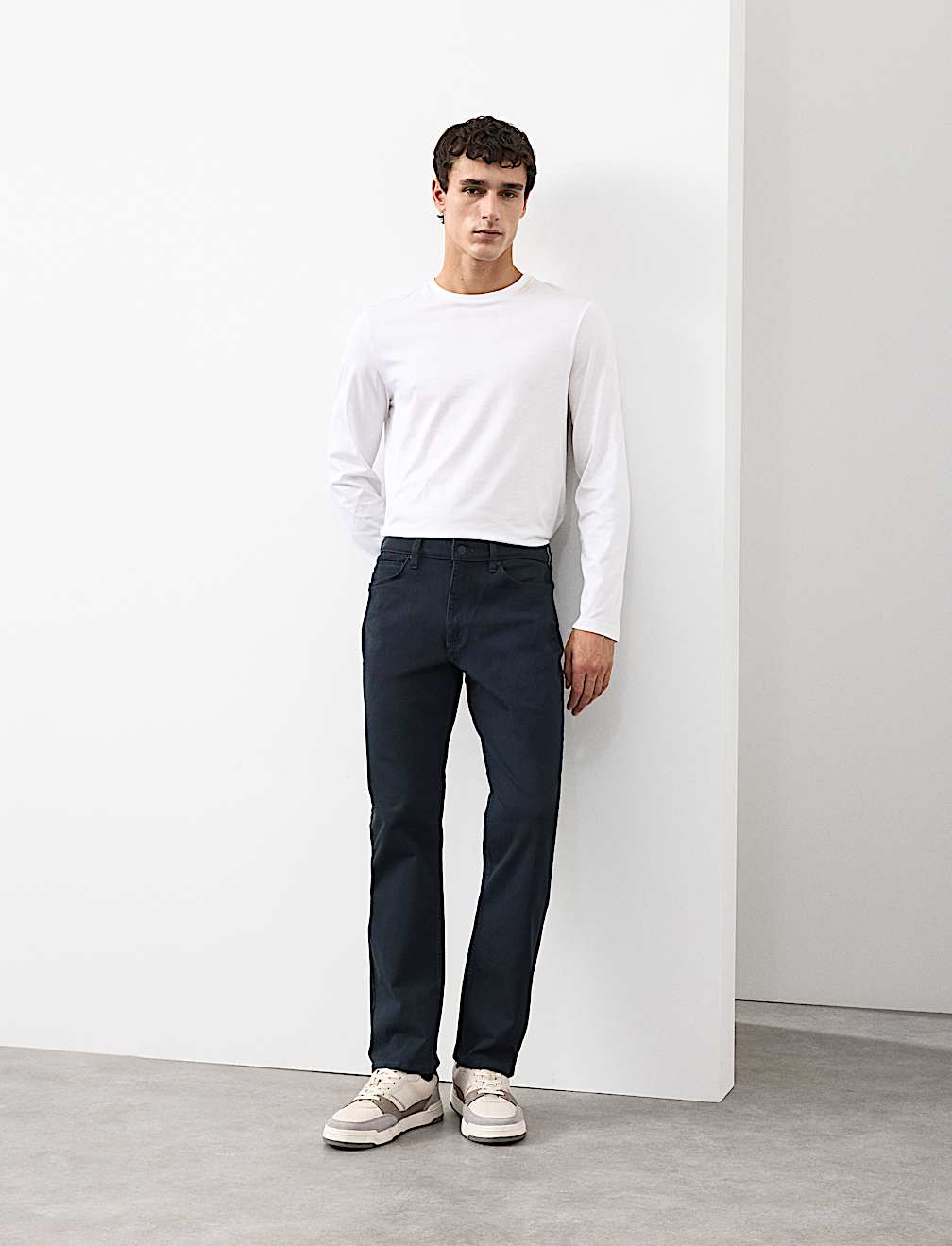 Straight Fit 360 Flex Stretch Jeans