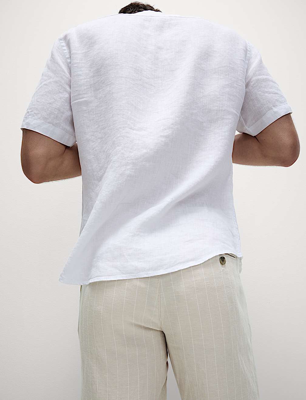 Regular Fit Cotton Linen Blend Chino Shorts