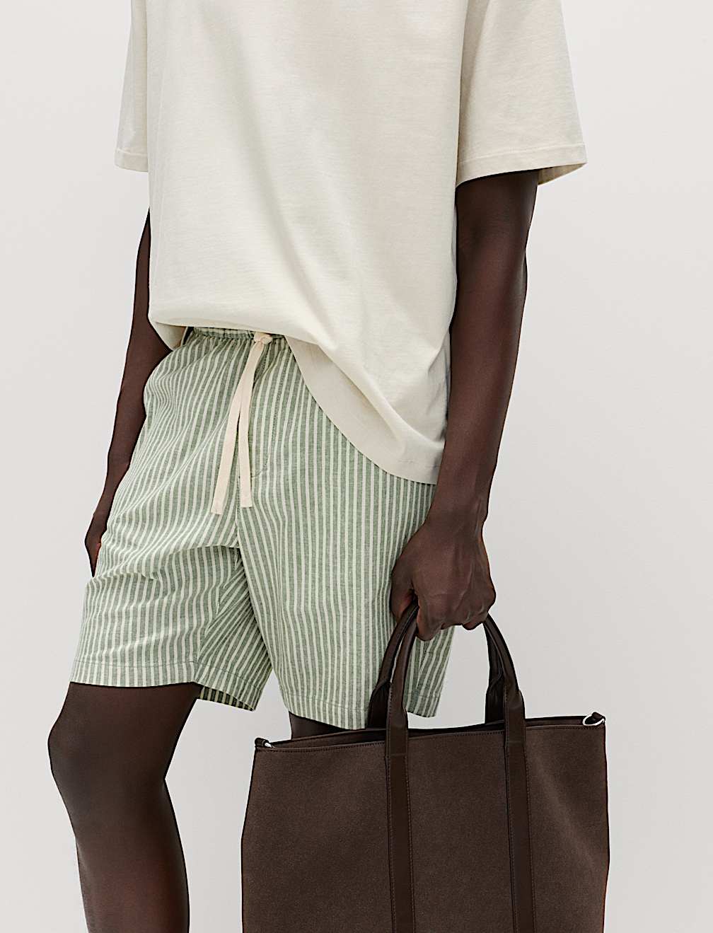 Cotton Linen Blend Stretch Shorts