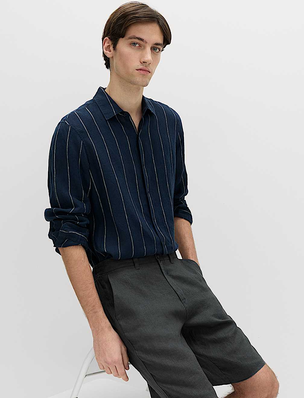 Loose Fit Pure Linen Chino Shorts