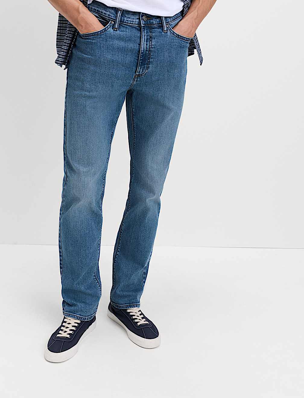 Straight Fit Stretch Jeans