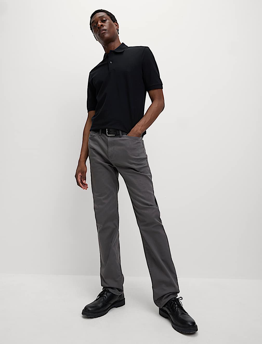 Straight Fit Stretch Jeans