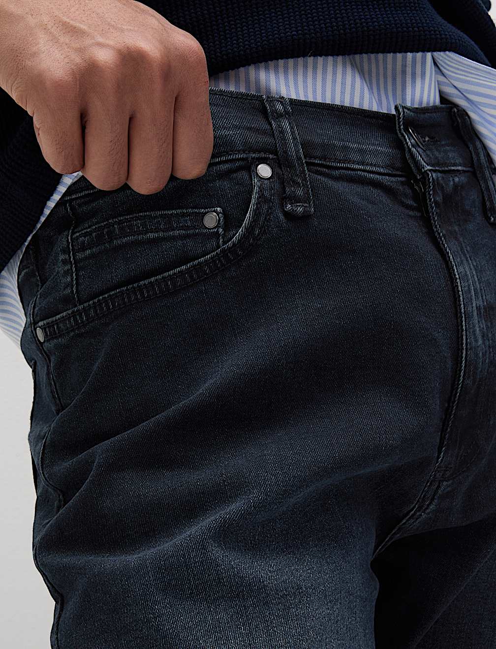 Straight Fit Stretch Jeans