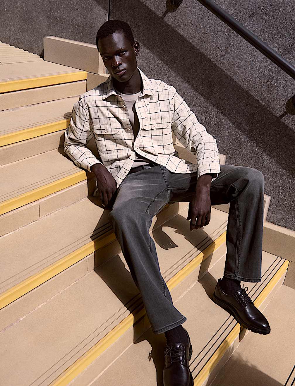 Straight Fit Stretch Jeans