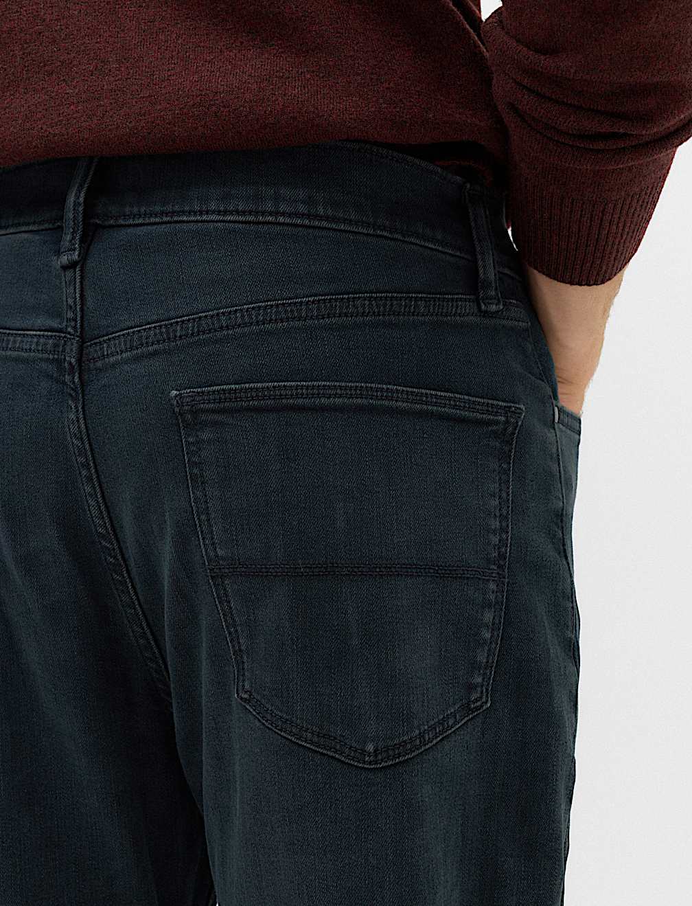 Straight Fit Stretch Jeans