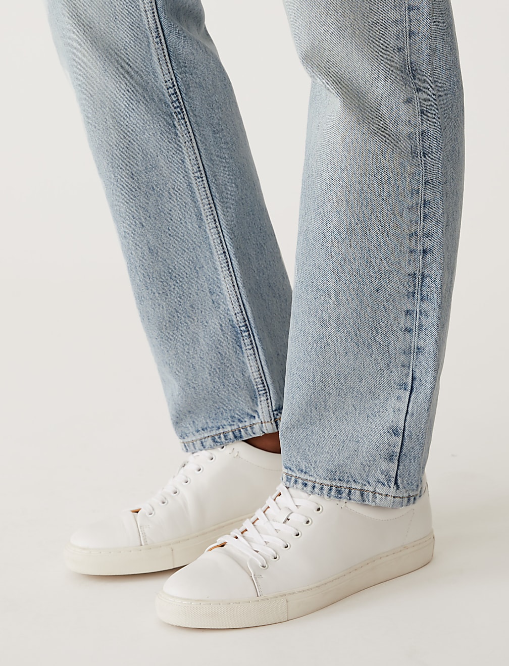 Loose Fit Rigid Vintage Wash Jeans