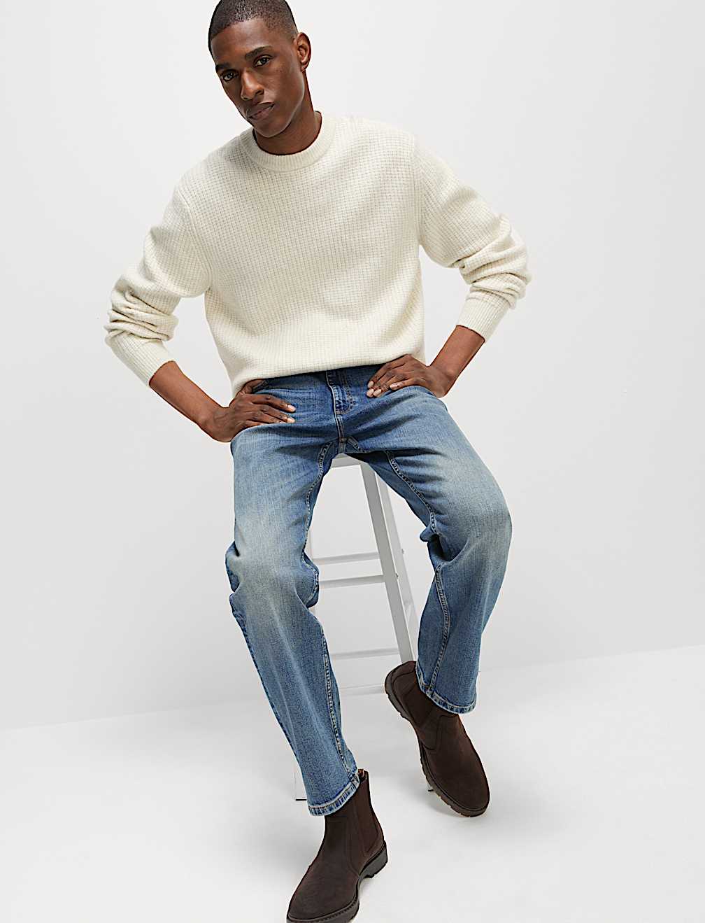 Loose Fit Vintage Wash Jeans