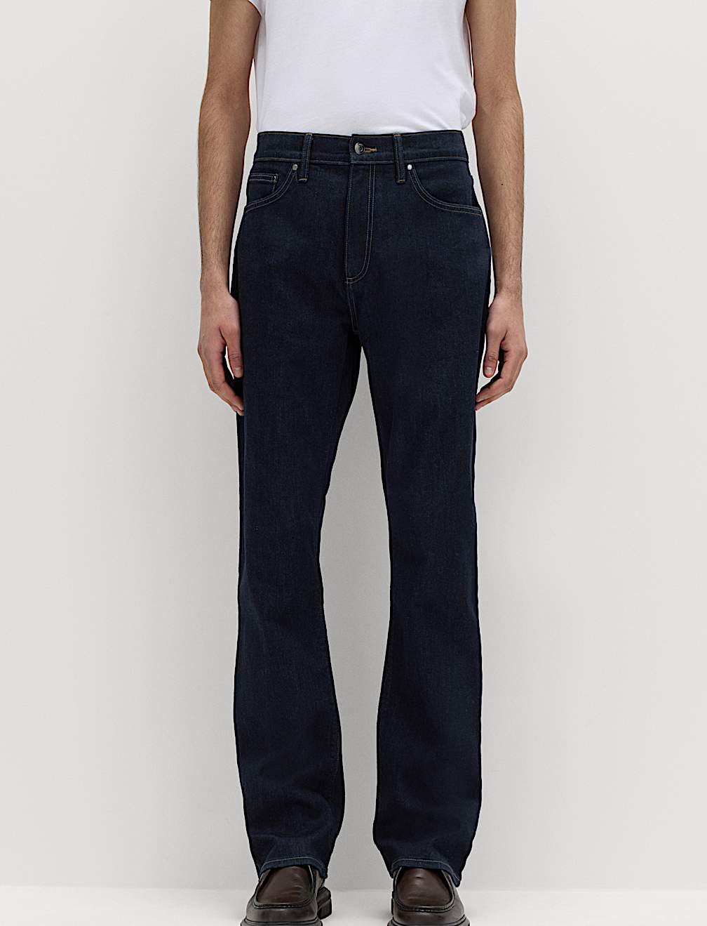 Bootcut Fit Stretch Jeans