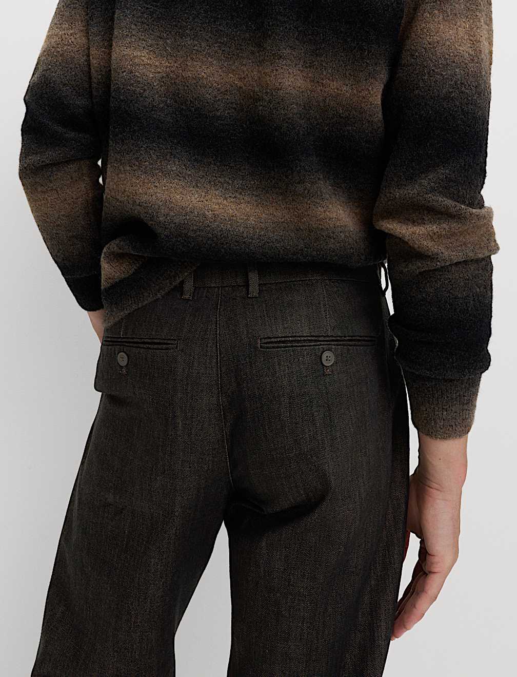 Tapered Fit Smart Pleat Jeans