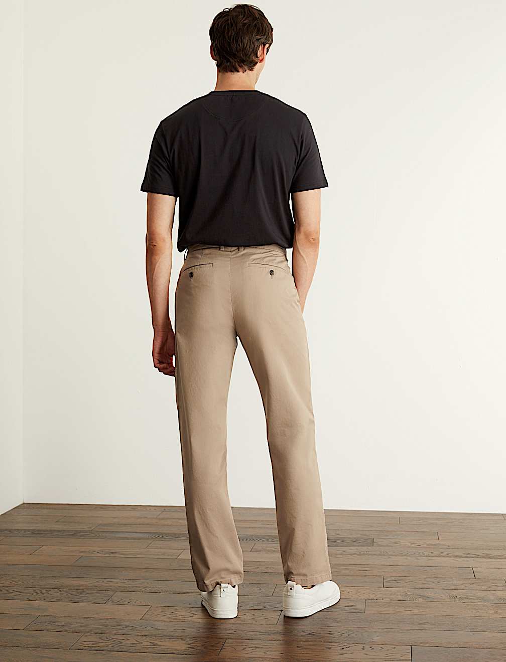 Regular Fit Stretch Chinos