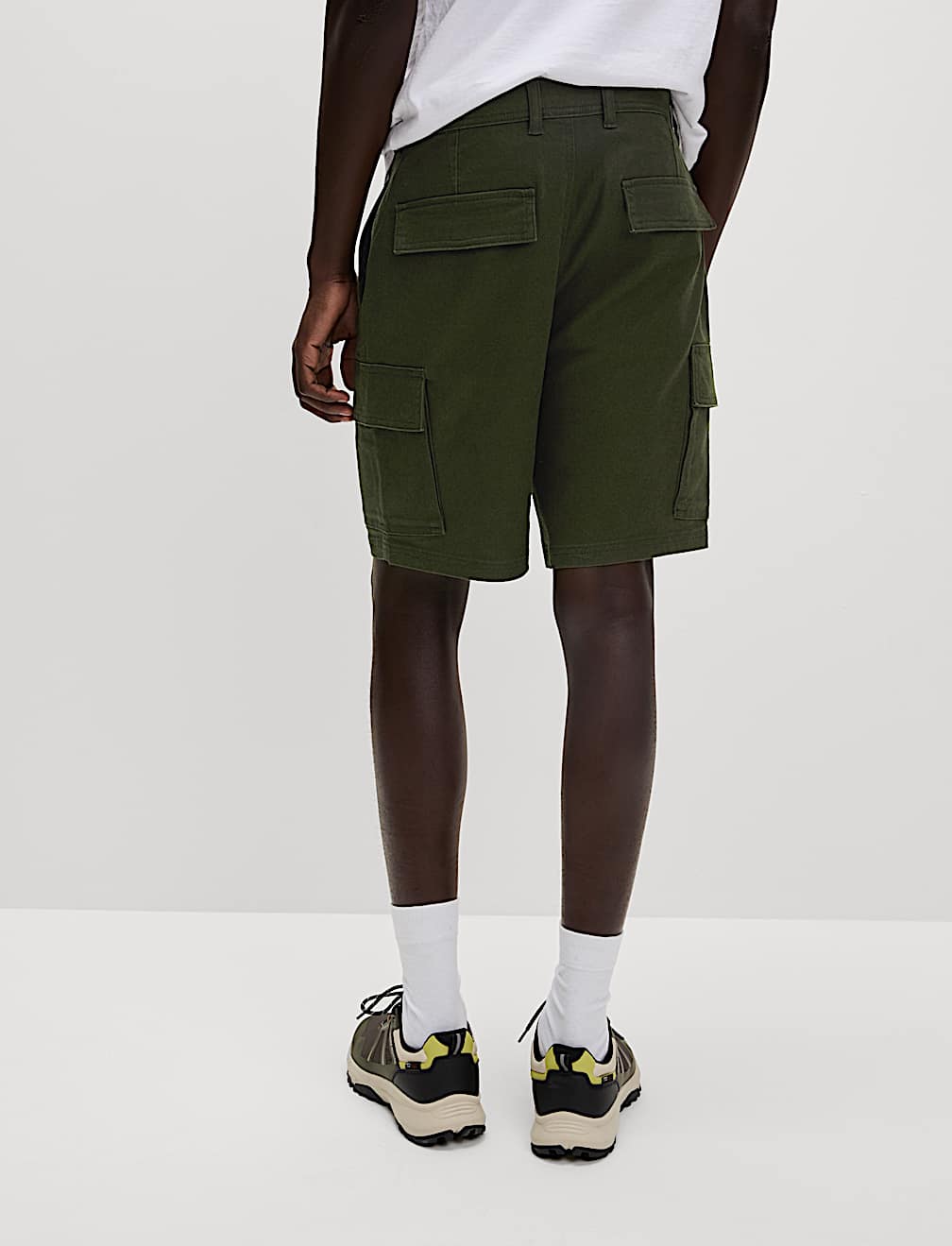 Straight Fit Stretch Cargo Short