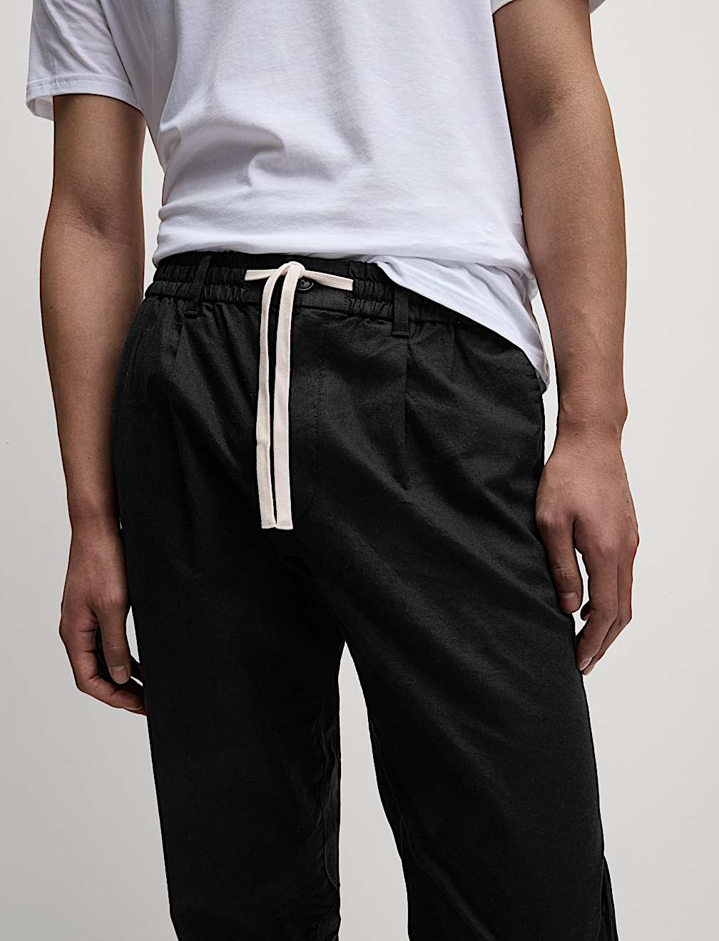 Tapered Fit Cotton Linen Blend Elasticated Trousers