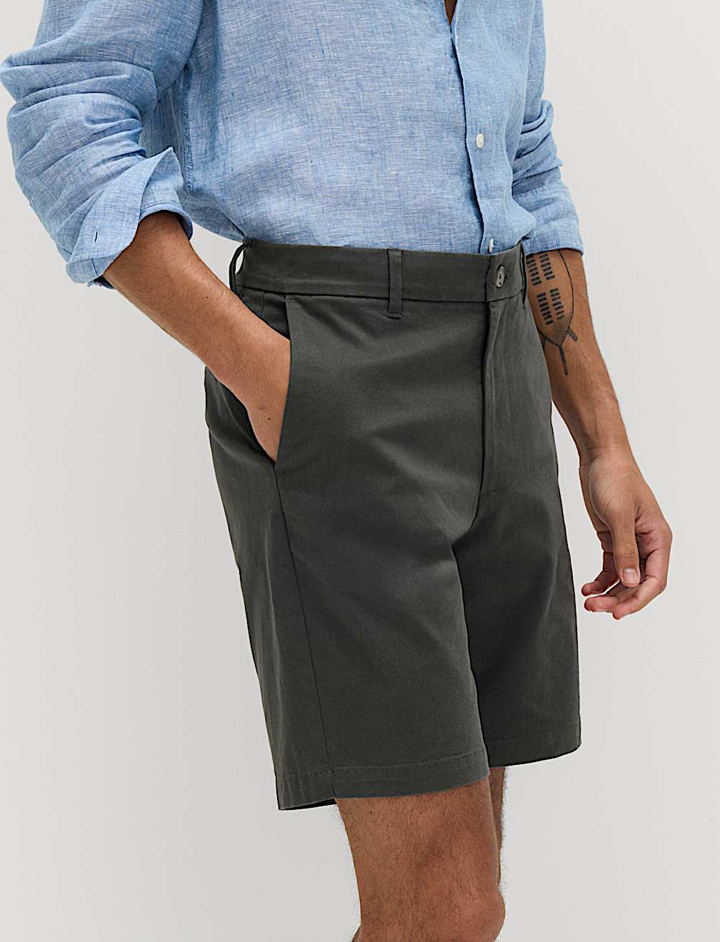Regular Fit Stretch Chino Shorts