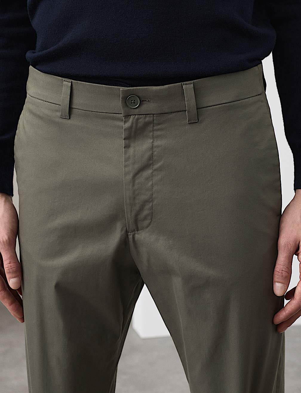 Regular Fit Super Lightweight Chinos