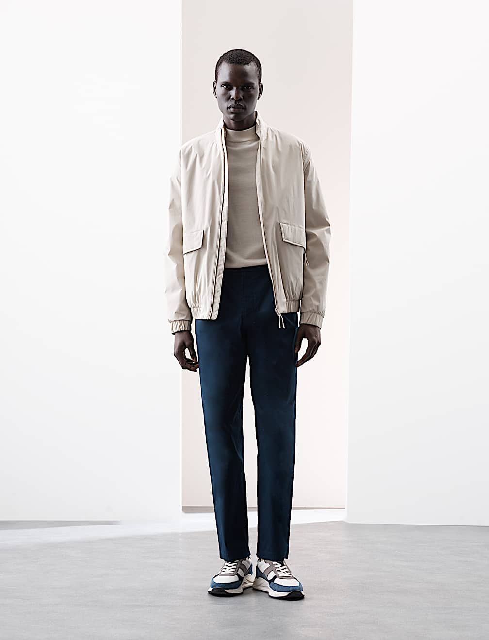 Tapered Fit Super Lightweight Chinos