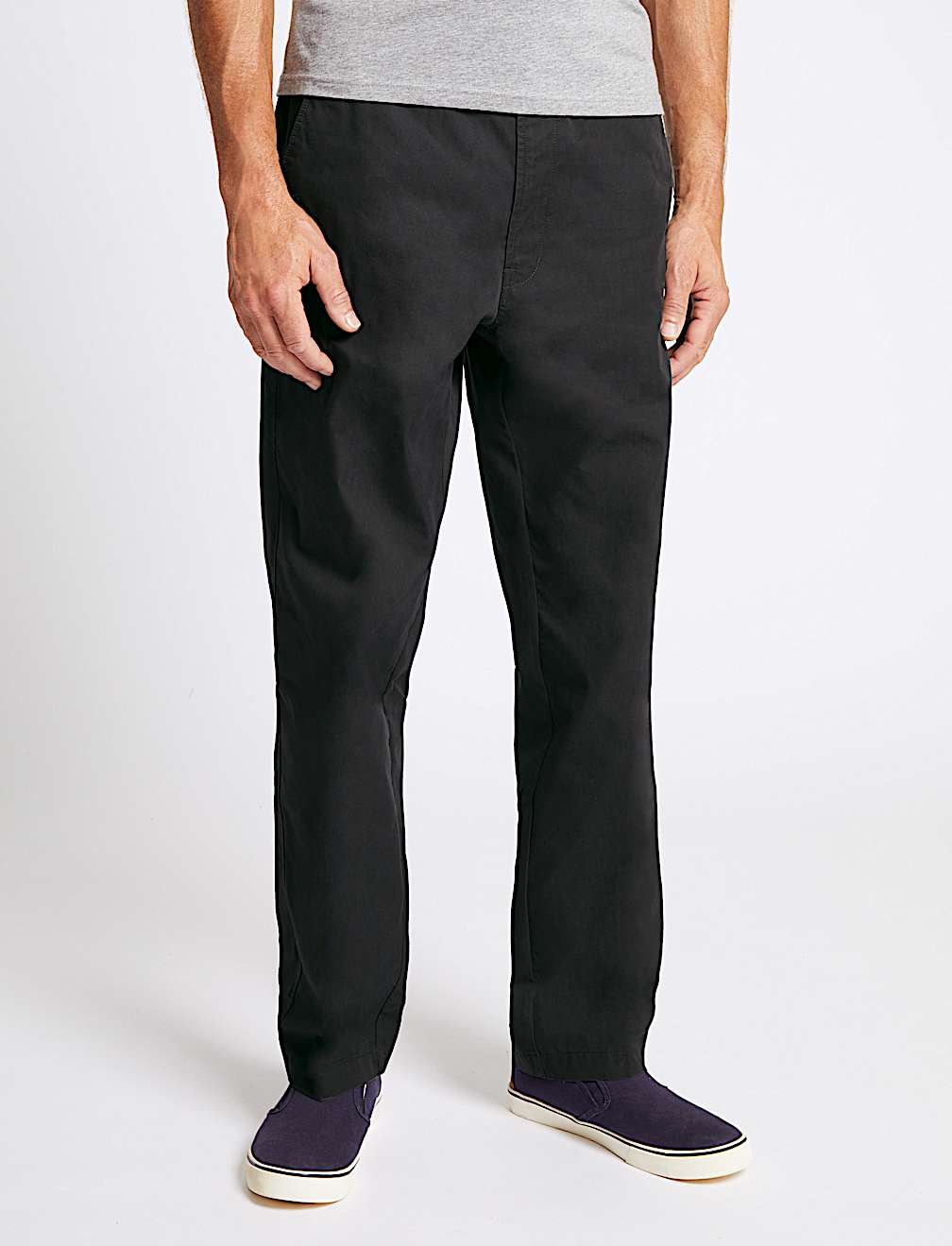 Super Lightweight Regular Fit Chinos