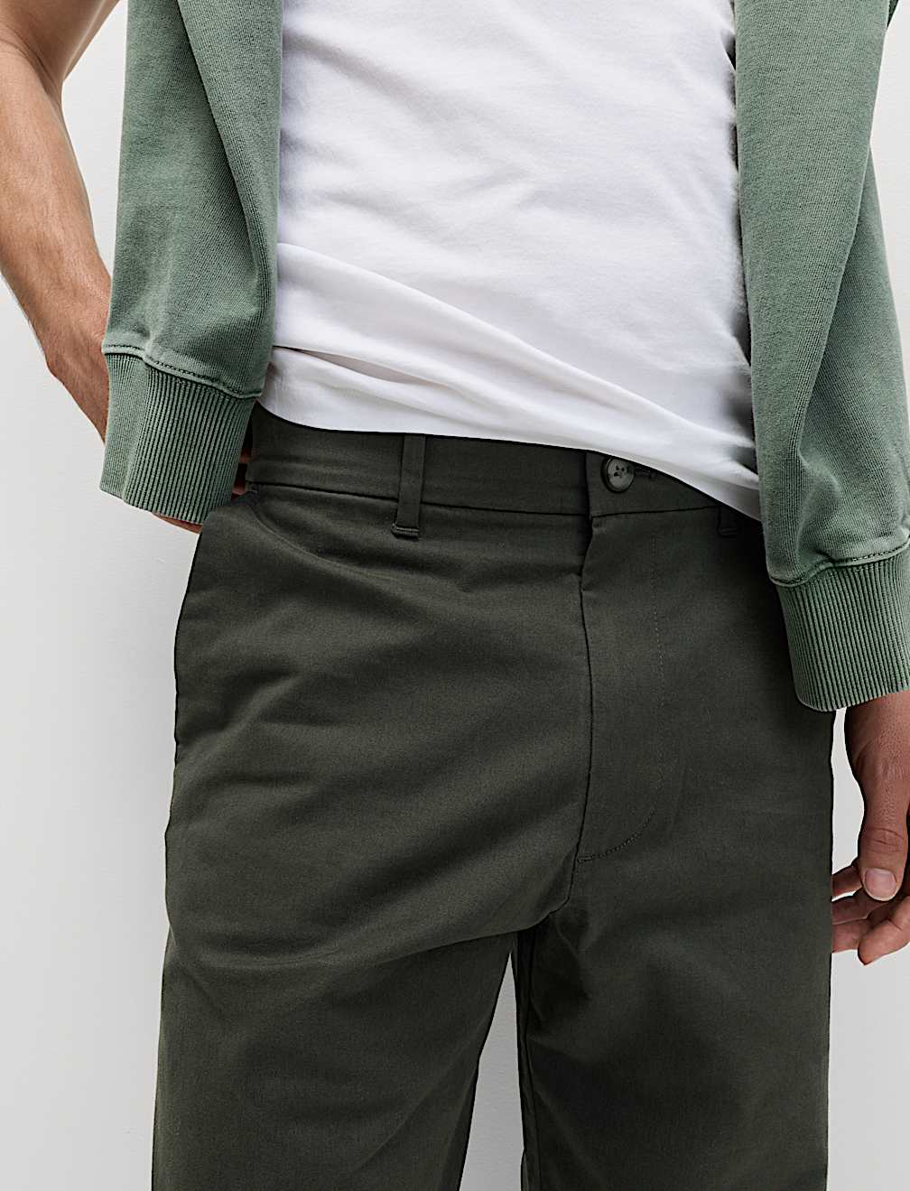 Loose Fit Stretch Chinos